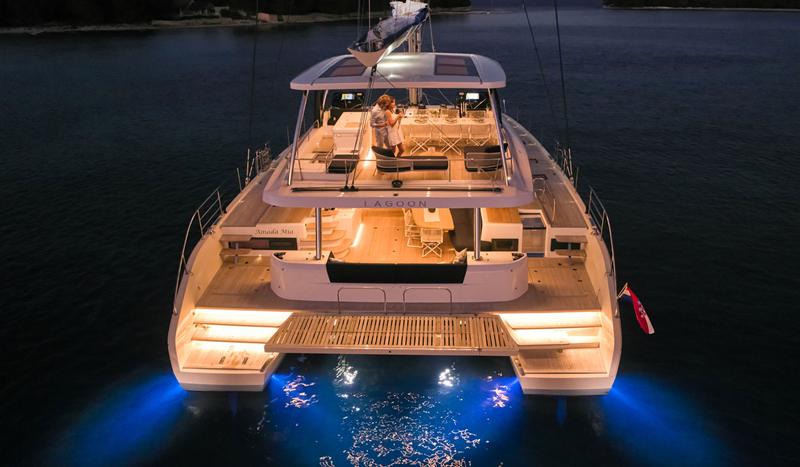 Book yachts online - catamaran - Lagoon Sixty 5 - AMADA MIA - rent