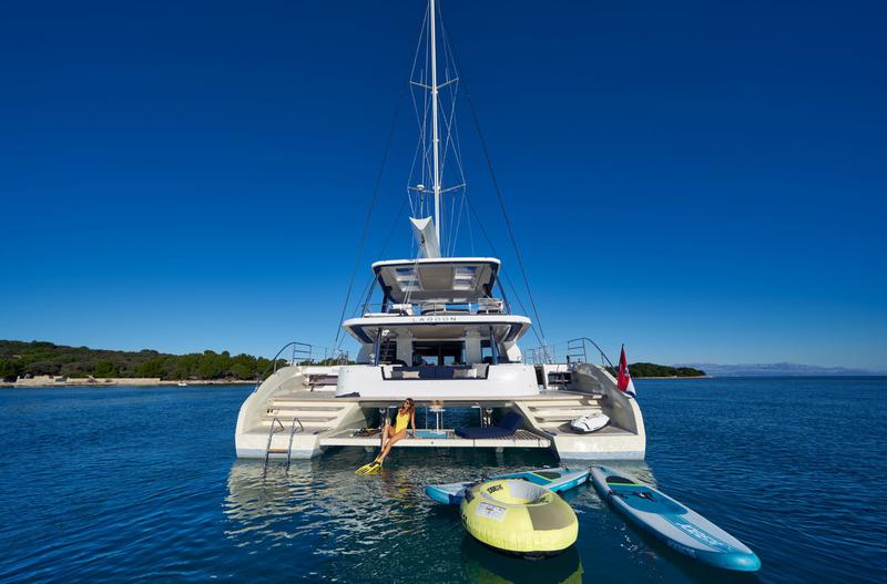 Book yachts online - catamaran - Lagoon Sixty 5 - AMADA MIA - rent