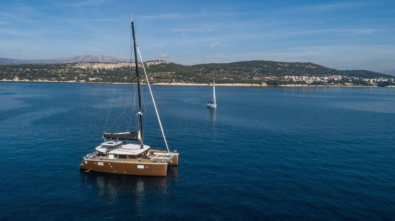 Book yachts online - catamaran - Lagoon 450 Sport LUX - PRINCESS SOFIA - rent