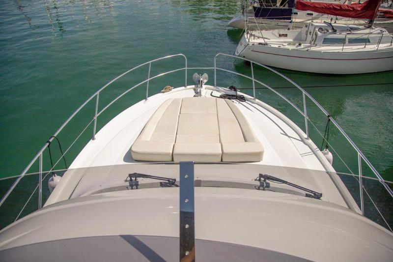 Book yachts online - motorboat - Antares 36 - ARIELA - rent