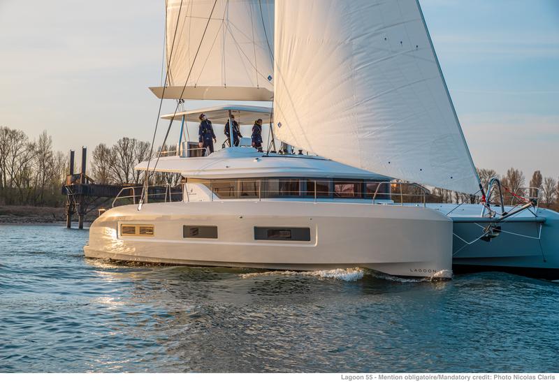 Book yachts online - catamaran - Lagoon 55 luxury owner version - PRINCESS S - rent