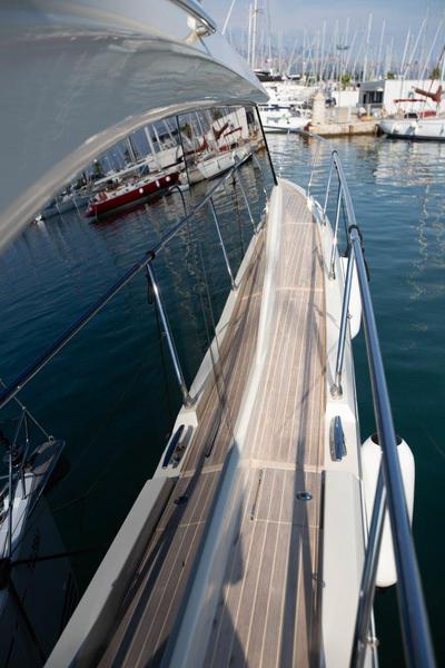 Book yachts online - motorboat - Monte Carlo 6 - ALVONA - rent