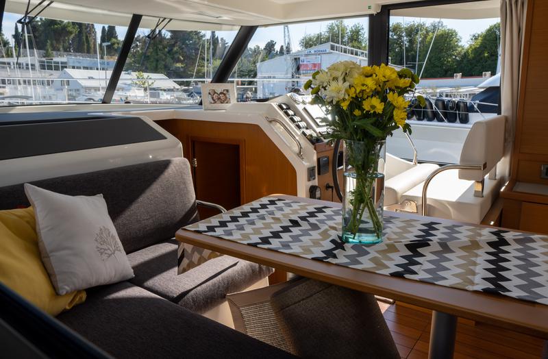Book yachts online - motorboat - Swift Trawler 41 - JUDITA - rent