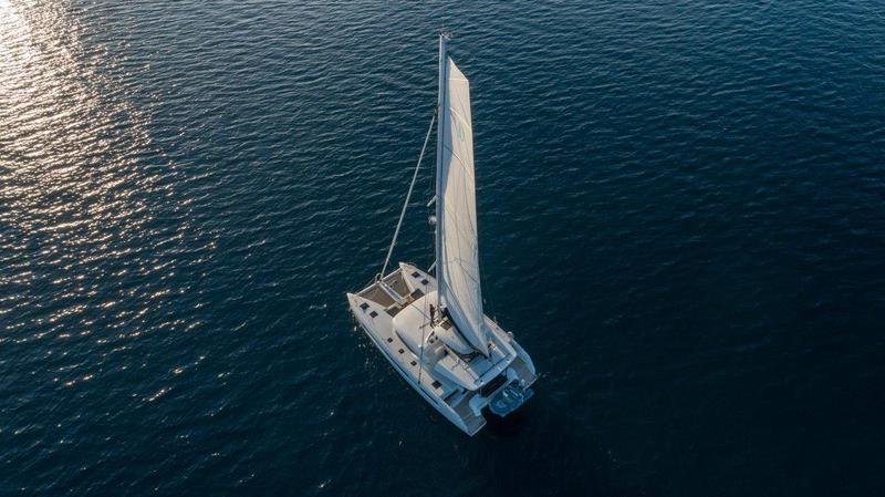Book yachts online - catamaran - Lagoon 50 - CAPTAIN MORGAN - rent