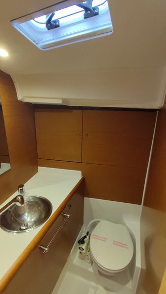 Book yachts online - sailboat - Sun Odyssey 419 - Eione - rent