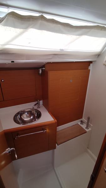 Book yachts online - sailboat - Sun Odyssey 439 - Eudora - rent