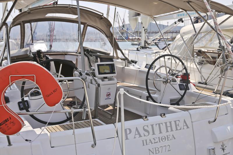 Book yachts online - sailboat - Sun Odyssey 439 - Pasithea - rent