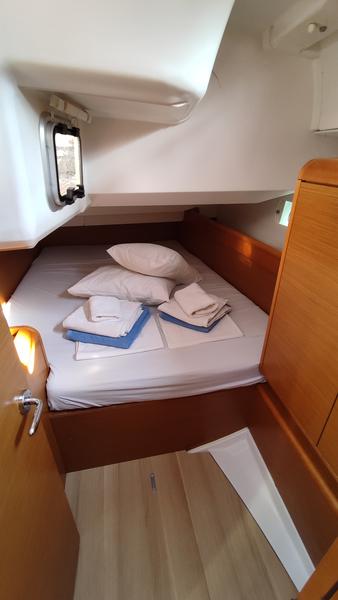 Book yachts online - sailboat - Sun Odyssey 439 - Pasithea - rent