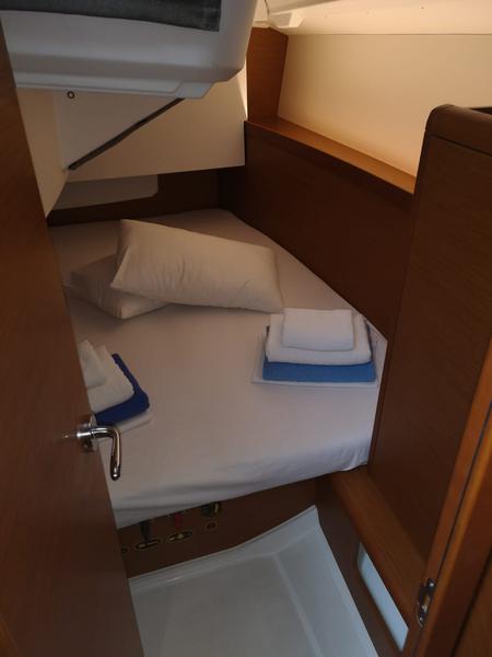 Book yachts online - sailboat - Sun Odyssey 349 - Actaea - rent
