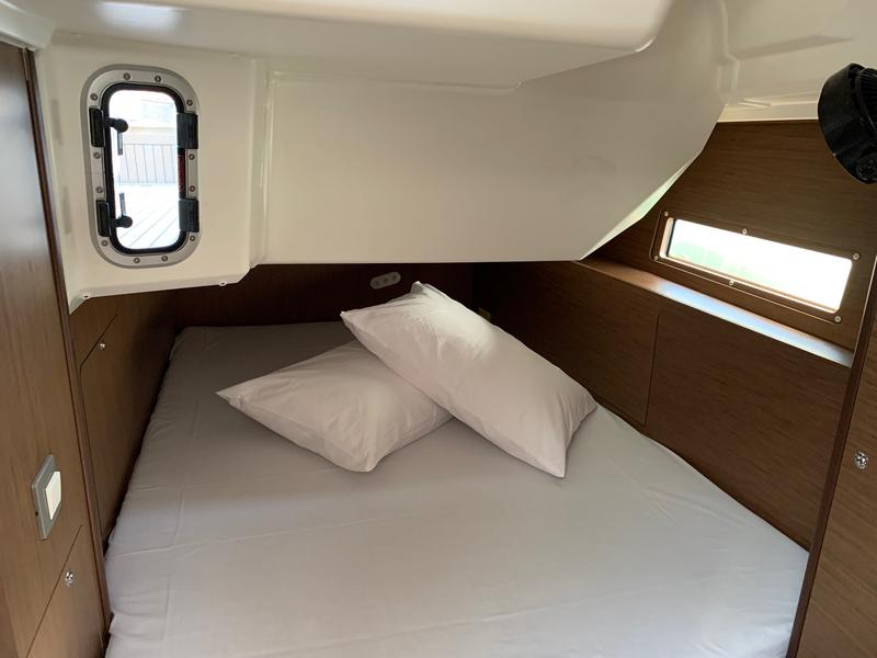 Book yachts online - sailboat - Oceanis 40.1 - Avra - rent
