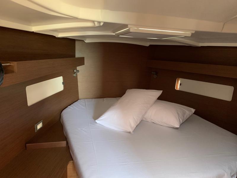 Book yachts online - sailboat - Oceanis 40.1 - Avra - rent