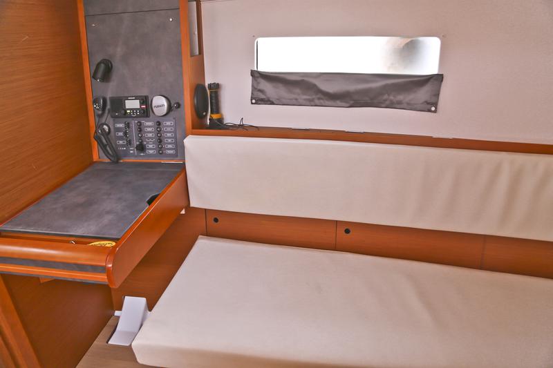 Book yachts online - sailboat - Sun Odyssey 349 - Dynamene - rent