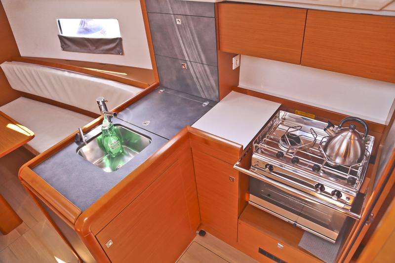 Book yachts online - sailboat - Sun Odyssey 349 - Dynamene - rent
