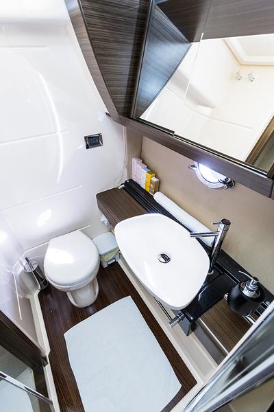 Book yachts online - motorboat - Azimut 55 S - Mini Too - rent