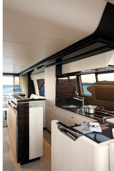 Book yachts online - motorboat - Azimut 72 Fly - Alyss - rent