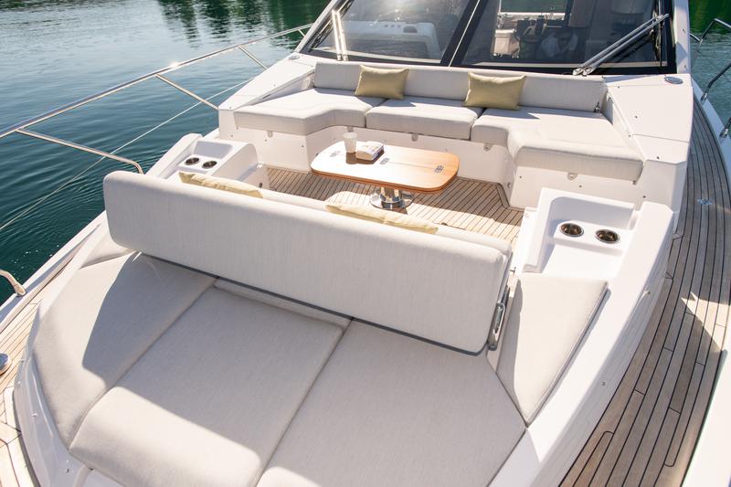 Book yachts online - motorboat - Azimut 60 Fly - Alibaba - rent