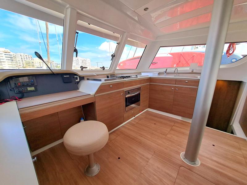 Book yachts online - catamaran - BALI CATSPACE - FONTANA - rent