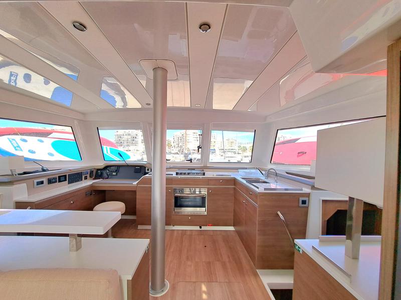 Book yachts online - catamaran - BALI CATSPACE - TURANDOT  Num. Registro 1046/2020 - rent
