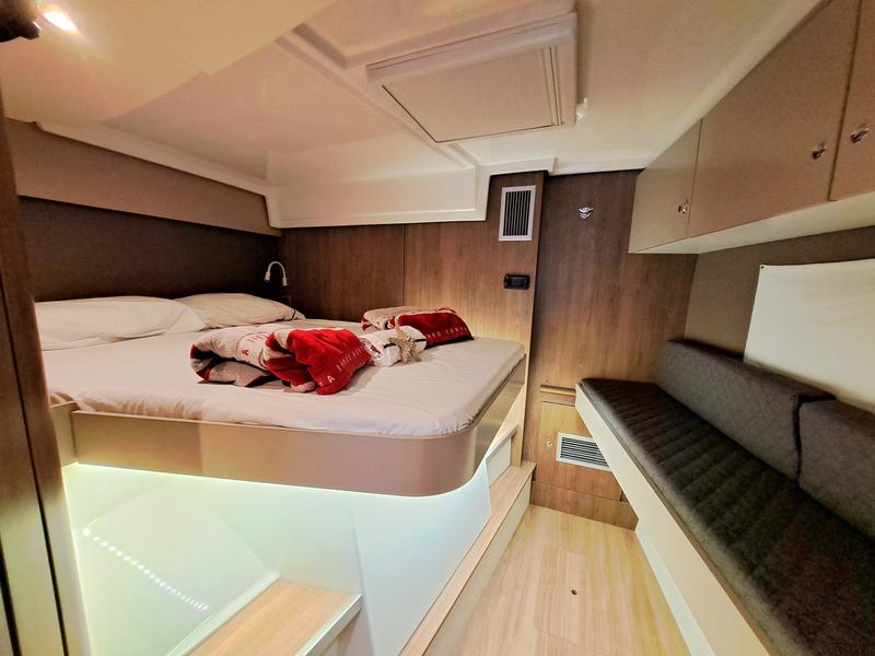 Book yachts online - catamaran - BALI CATSPACE - LA BOHEME Num. Registro 1046/2020 - rent