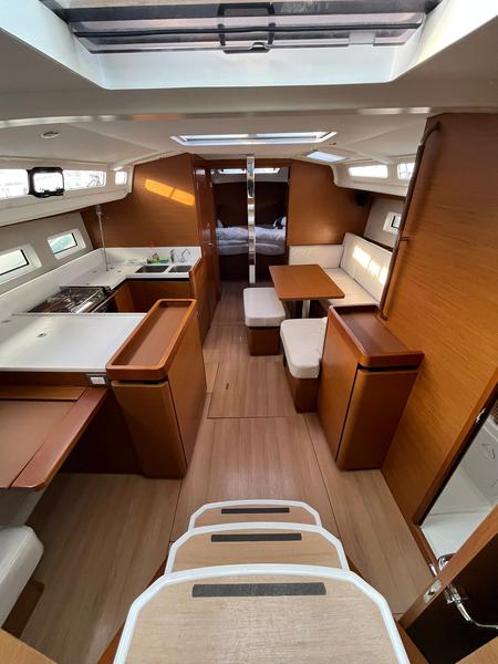 Book yachts online - sailboat - Sun Odyssey 440 - PETRA - rent