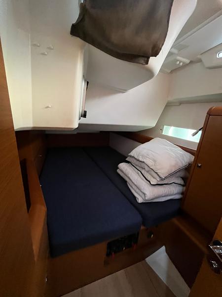 Book yachts online - sailboat - Sun Odyssey 479 - BELUNA - rent