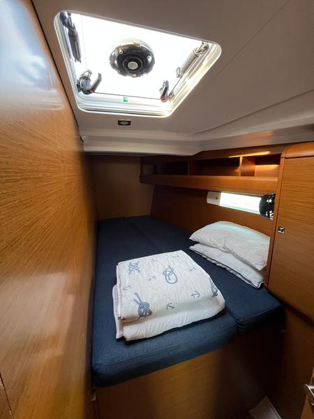 Book yachts online - sailboat - Sun Odyssey 479 - BELUNA - rent