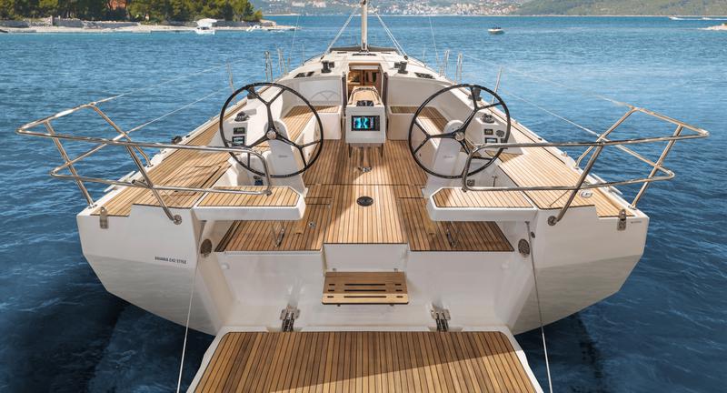 Book yachts online - sailboat - Bavaria C 42 - KIRKA - rent