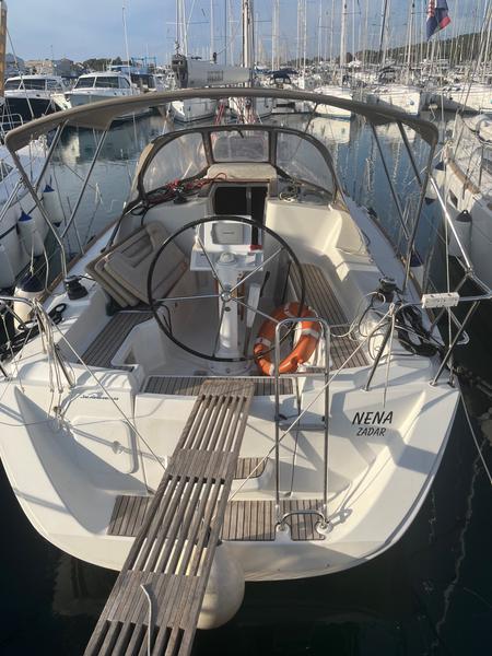 Book yachts online - sailboat - Sun Odyssey 33i - NENA - rent