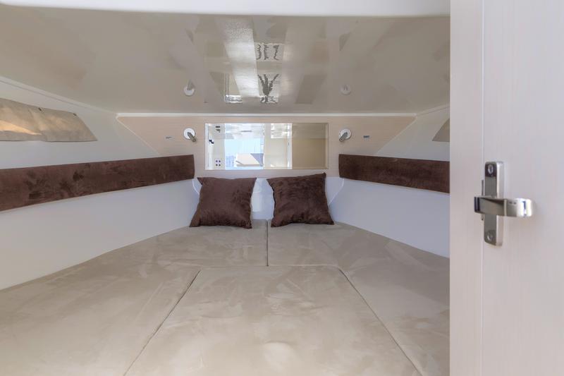 Book yachts online - motorboat - Pacific Craft 750 Sun Cruiser - no name - rent