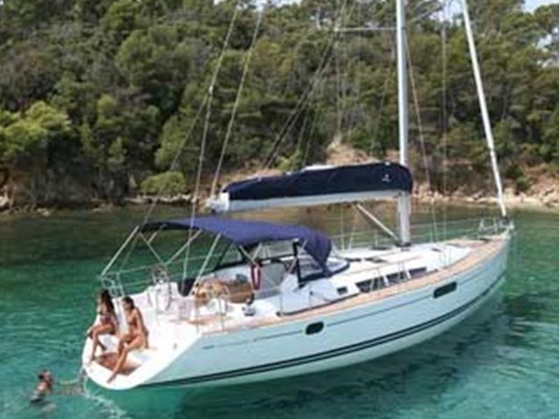 Book yachts online - sailboat - Sun Odyssey 49 - Vivianita - rent