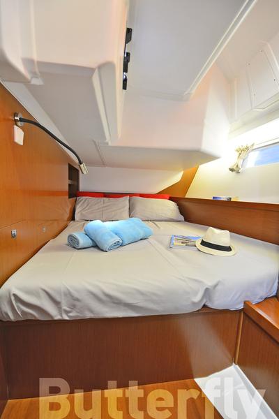 Book yachts online - sailboat - Oceanis 45 - Butterfly - rent