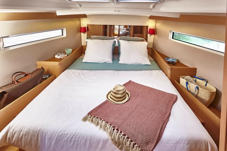Book yachts online - sailboat - Sun Odyssey 440 - ONDECK - rent