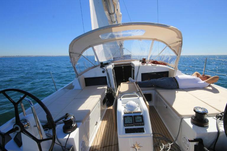 Book yachts online - sailboat - Sun Odyssey 440 - ONDECK - rent