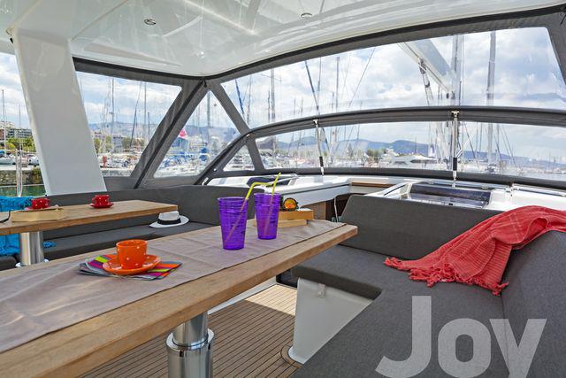 Book yachts online - sailboat - Hanse 548 AC &amp; GEN - JOY - rent