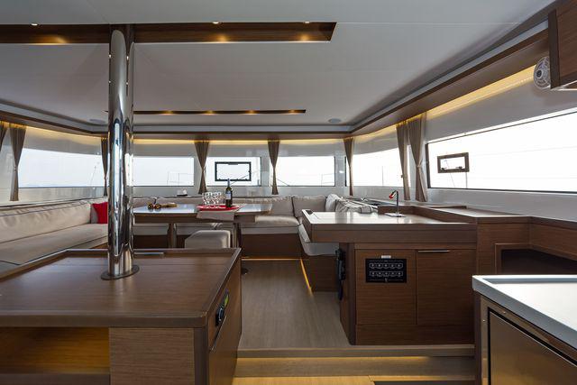 Book yachts online - catamaran - Lagoon 50 A/C &amp; GEN &amp; WM - K3 - rent