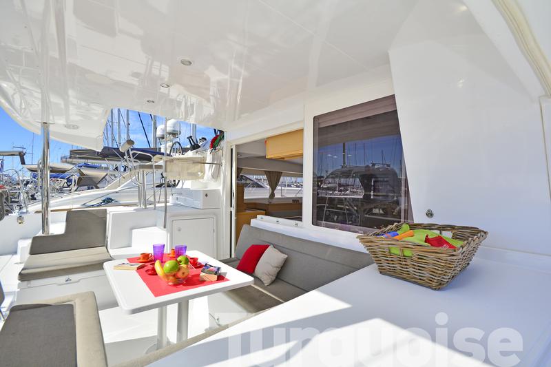 Book yachts online - catamaran - Lagoon 400 S2. - Turquoise - rent