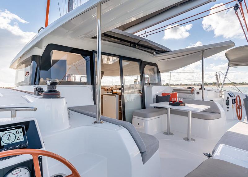 Book yachts online - catamaran - Excess 11 - GEVA MARE X - rent