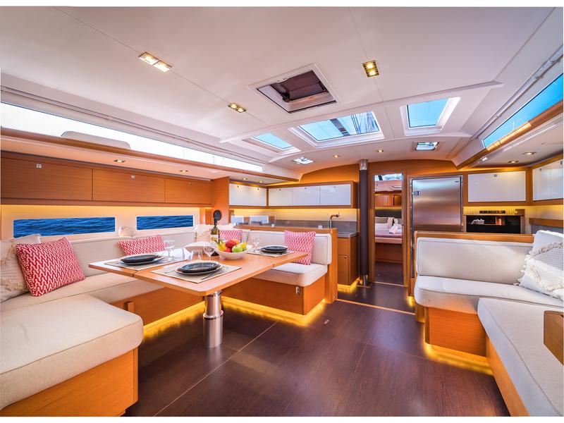 Book yachts online - sailboat - Dufour 530 AC &amp; GEN &amp; WM - DIMPA - rent