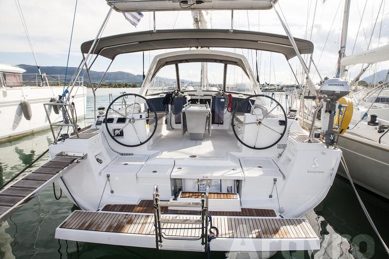Book yachts online - sailboat - Oceanis 45 - Argyro - rent