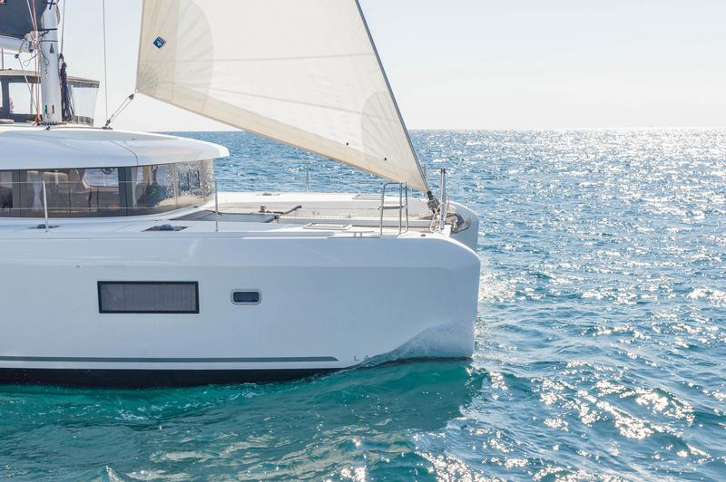 Book yachts online - catamaran - Lagoon 42 A/C &amp; GEN. - IONAS - rent
