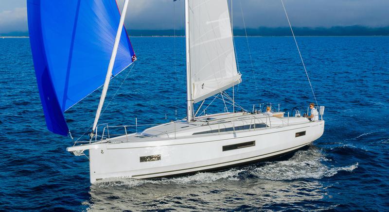 Book yachts online - sailboat - Oceanis 40.1 - First Touch - rent