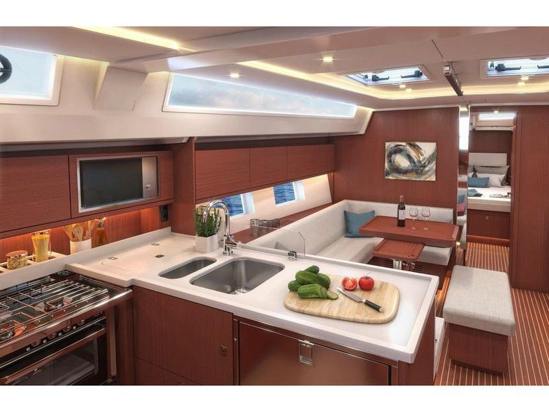 Book yachts online - sailboat - Bavaria C45 A/C &amp; GEN - Dawn - rent