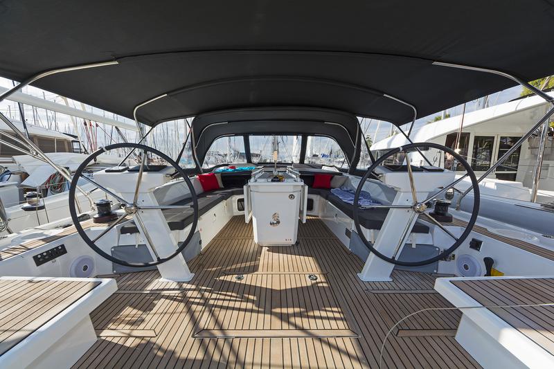 Book yachts online - sailboat - Oceanis 51.1 (5+1 cab) A/C &amp; GEN - YRIA - rent