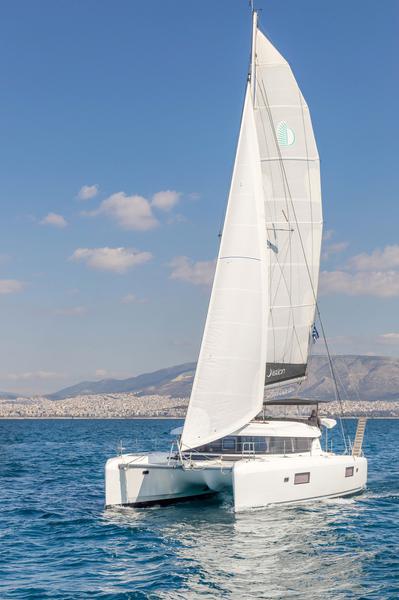 Book yachts online - catamaran - Lagoon 42 A/C &amp; GEN. - ARIA - rent
