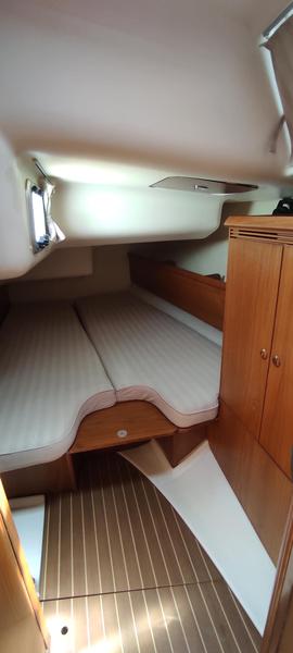 Book yachts online - sailboat - Sun Odyssey 43 - EVANGELOS - rent