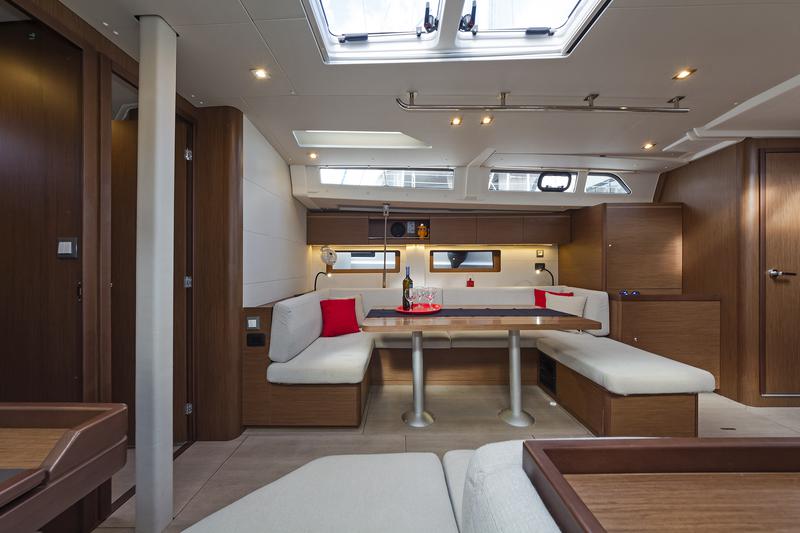 Book yachts online - sailboat - Oceanis 51.1 (5+1 cab) A/C &amp; GEN - FREYJA - rent