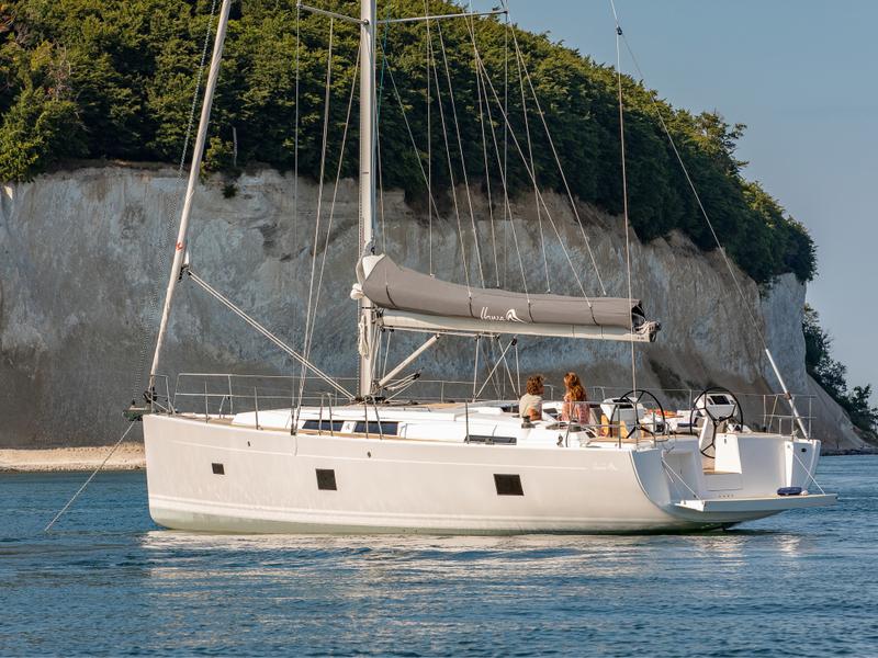 Book yachts online - sailboat - Hanse 458 - Triton - rent