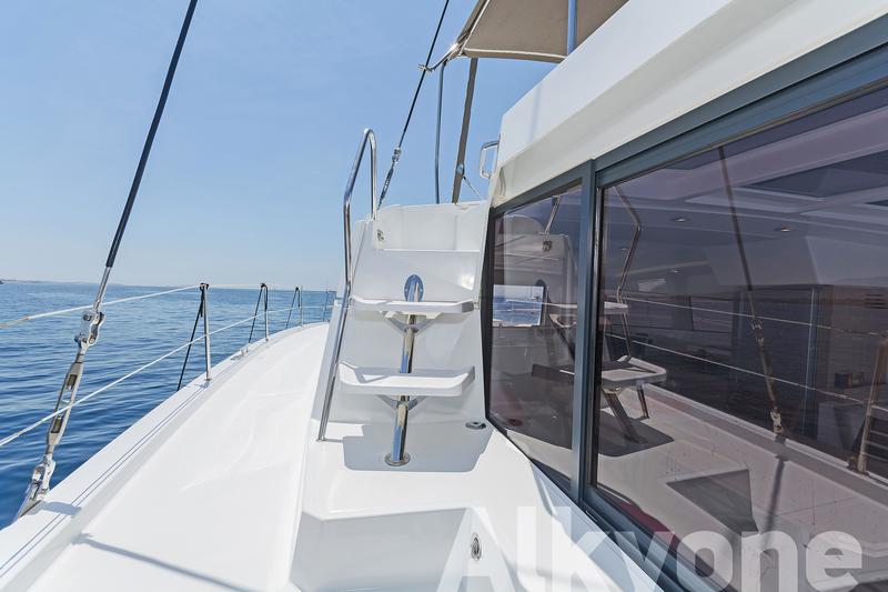 Book yachts online - catamaran - Bali 4.0 - Alkyone - rent