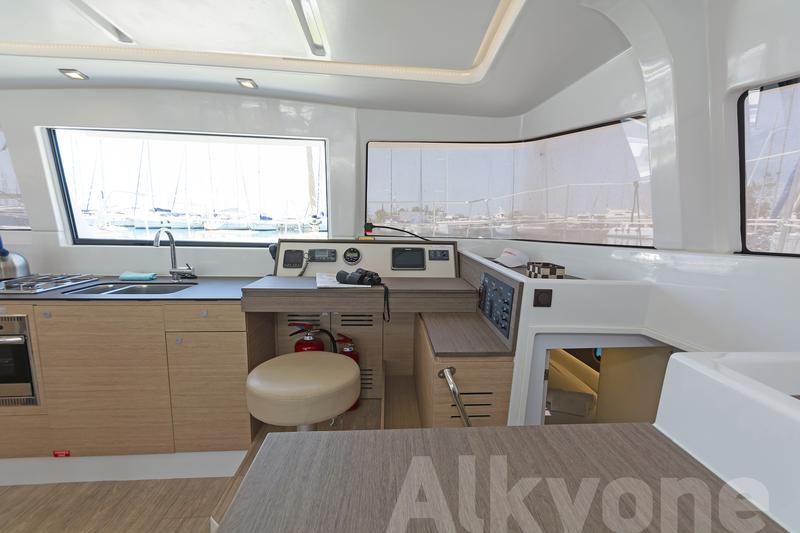 Book yachts online - catamaran - Bali 4.0 - Alkyone - rent