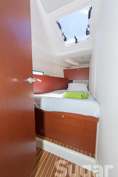 Book yachts online - sailboat - Hanse 455 - SUGAR - rent